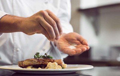 食品安全成為餐飲企業(yè)核心競爭力