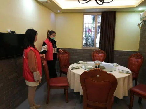 北龍社區(qū)開展餐飲服務(wù)行業(yè)疫情防控工作專項行動